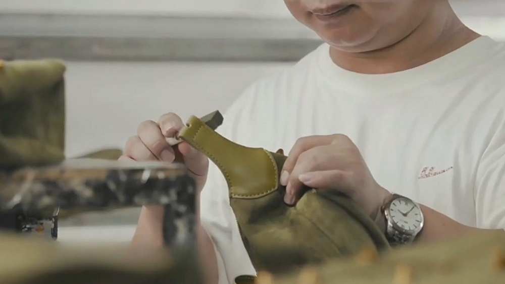 Bag-Oil-Edge-Color-Mixing.jpg